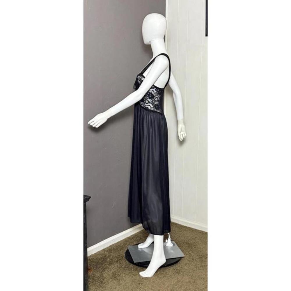 1970's Black Lacy Nightgown Keyhole Neck Full Sweep size L-XL - Picture 6 of 10